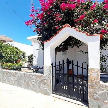 Annika'S Summer Dream Livadia  Ngoại thất bức ảnh